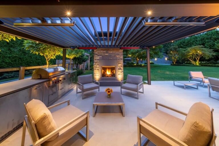aluminum-pergola-with-outdoor-kitchen-and-fire-pit
